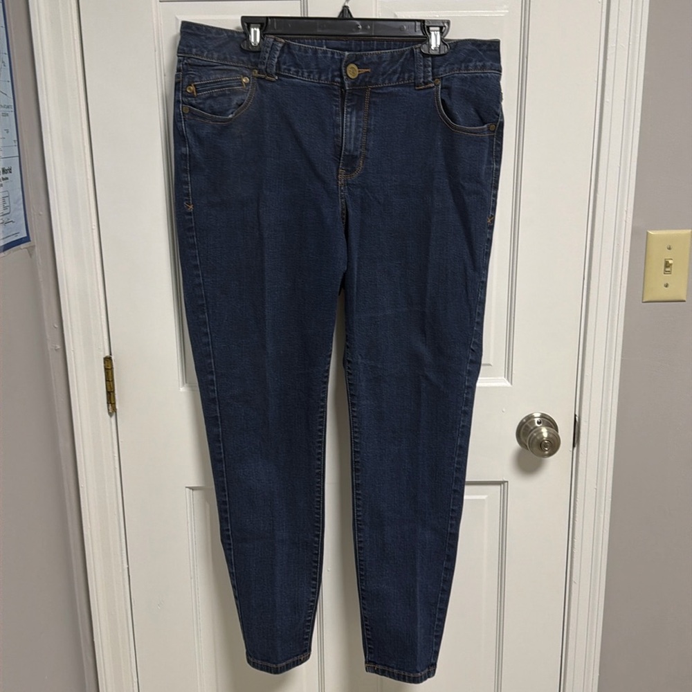 Size 18 women’s skinny jeans